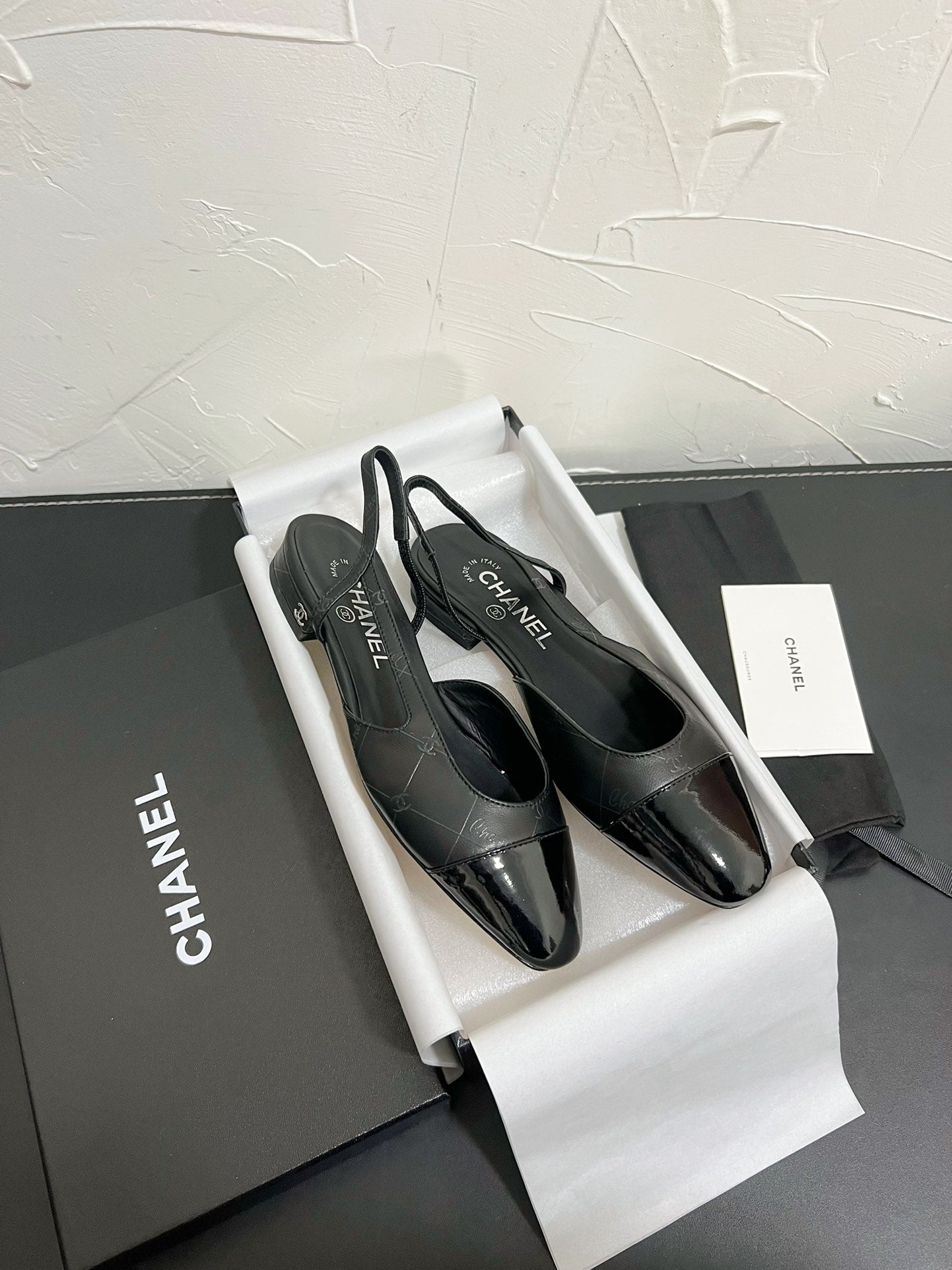 Ch. Slingbacks
