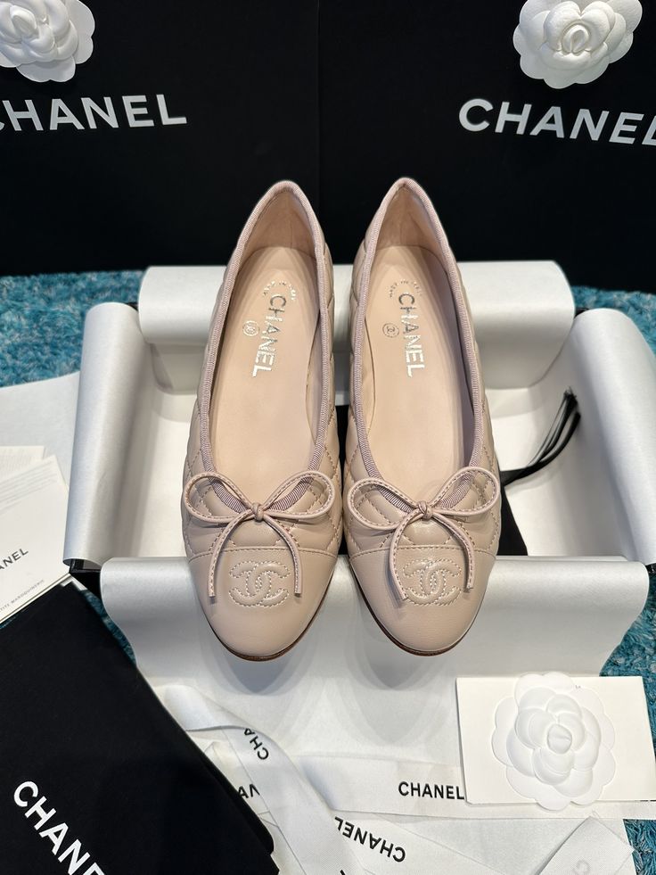 Cream Ch.Ballet Flat