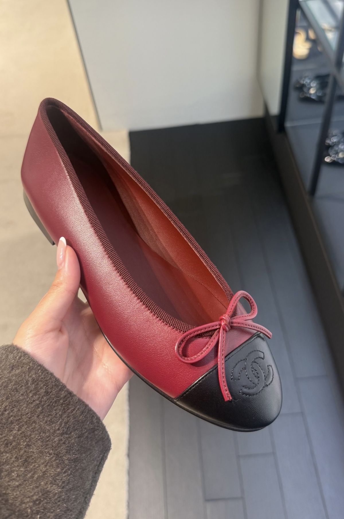 Black  Head Ch. Ballet Flats