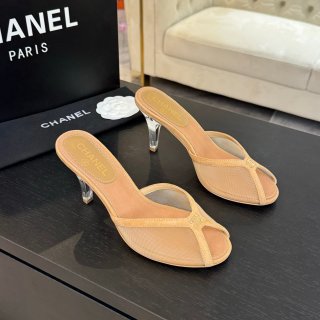 Ch. Kitten Heels
