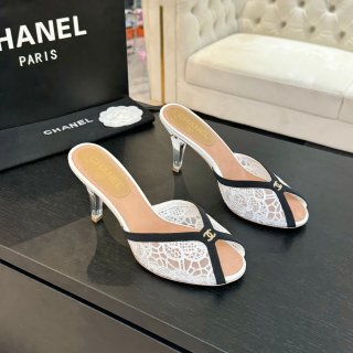 Ch. Kitten Heels