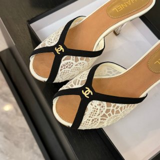 Ch. Kitten Heels