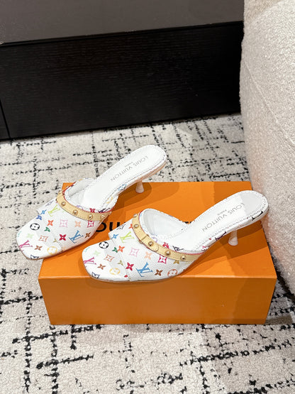 L.V. Kitten Heels