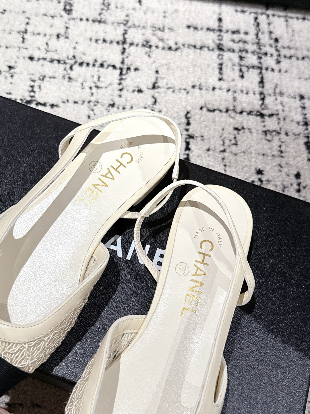 Ch. Slingbacks