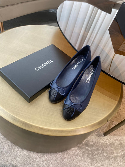 Black  Head Ch. Ballet Flats