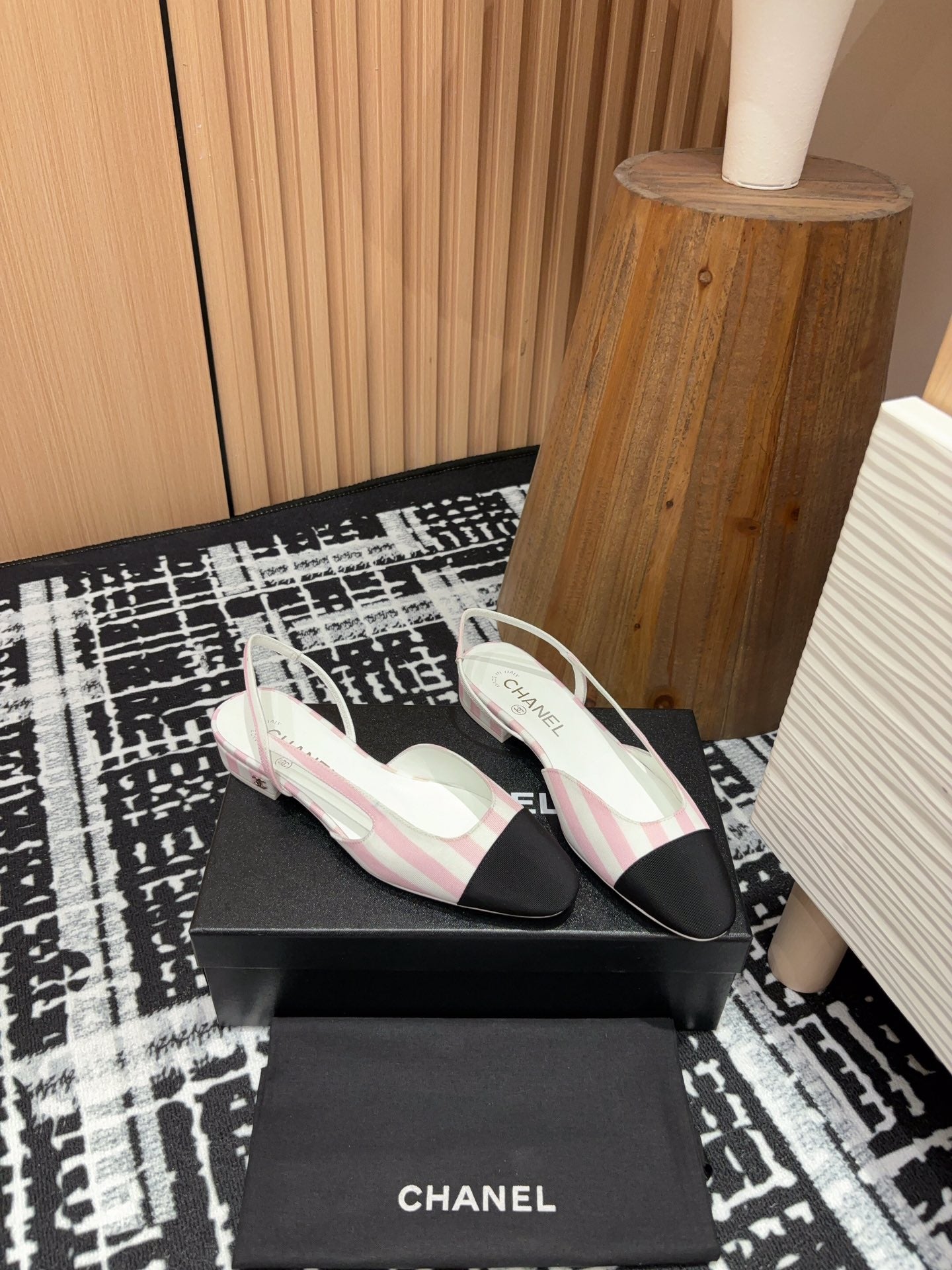 Ch. Slingbacks