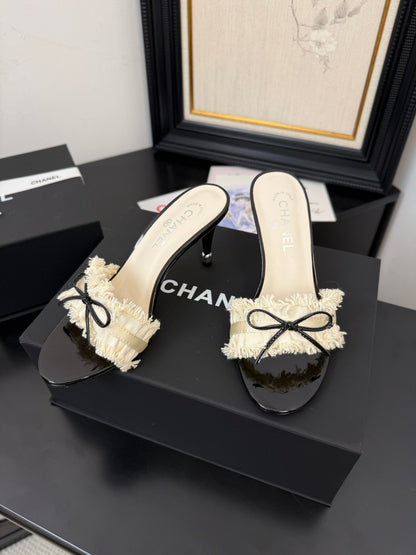 Ch. Kitten Heel
