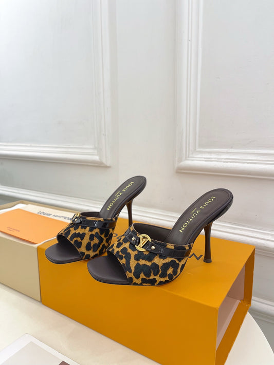 L.V. Kitten Long Heels