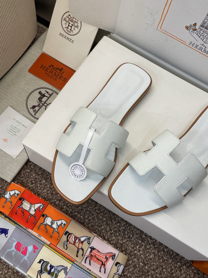 Hermes Sandals