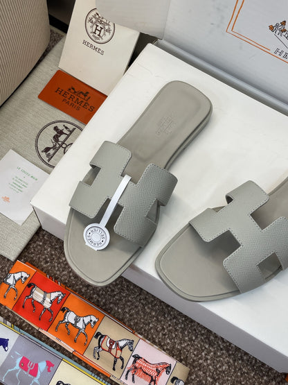 Hermes Sandals